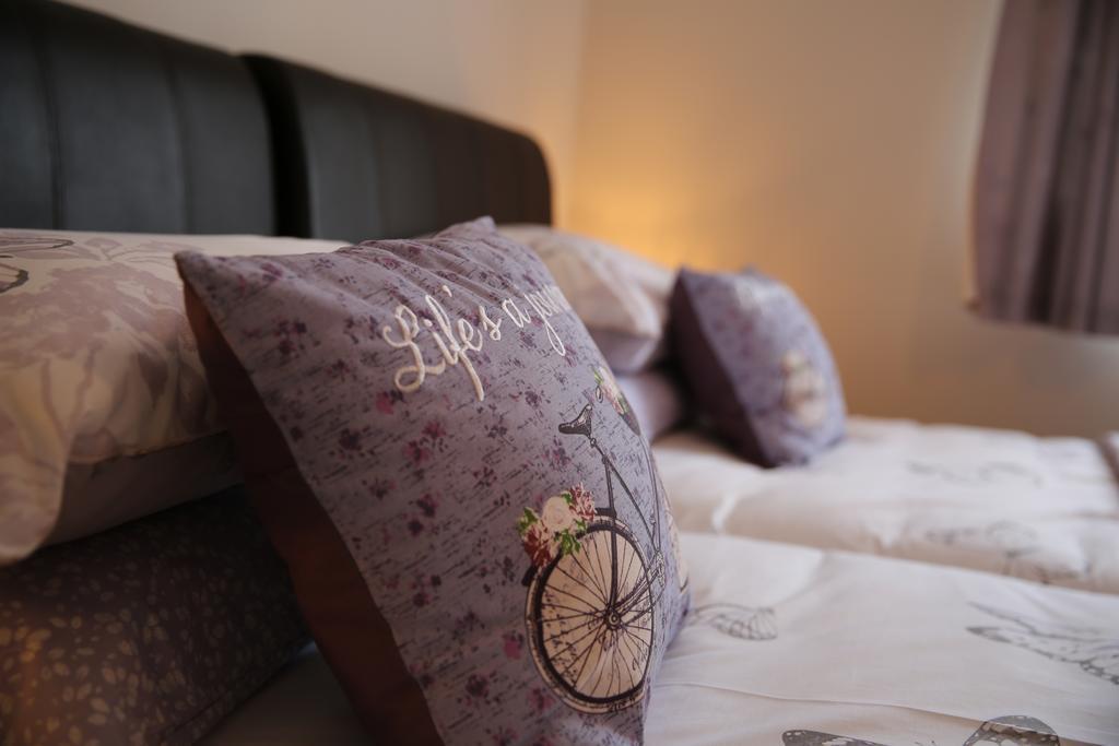 Dalry House Residence Edinburgh Room photo
